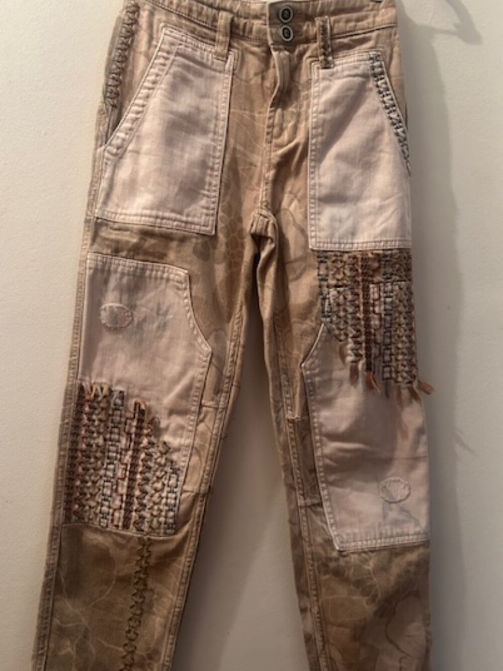 Anthropologie x Pilcro The Camp Wanderer Khaki Tan Floral Patchwork Pants - Picture 11 of 16